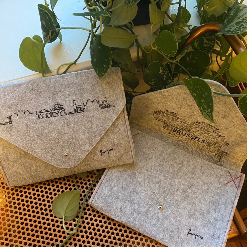 100% recycled material storage pouch